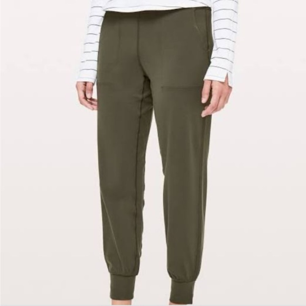 Lululemon high rise align joggers